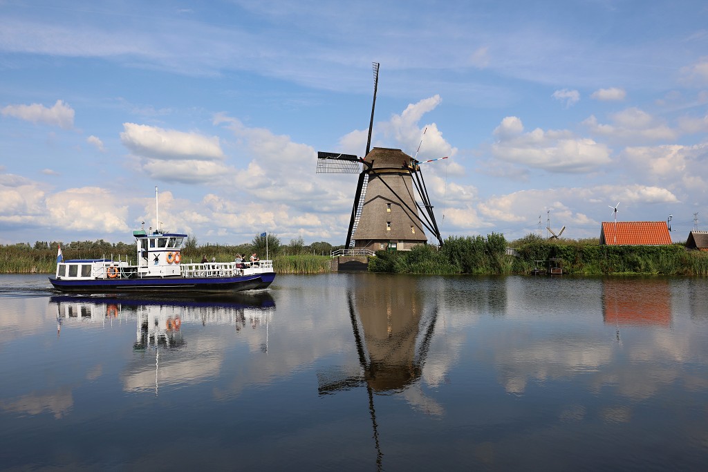 kinderdijk molen molens erfgoed hdr alblasserwaard werelderfgoed polder gemaal gemalen unesco lichtspektakel